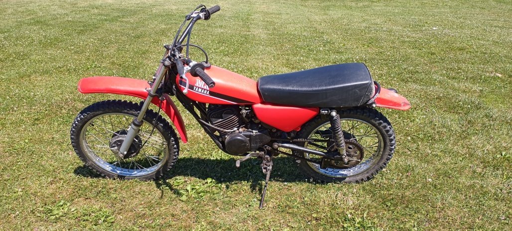Yamaha mx100 dirt bike sales