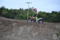 DSC_0464.jpg DSC_0464.jpg